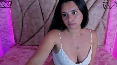 lorem_adams online show from January 2025 11:46:01 PM