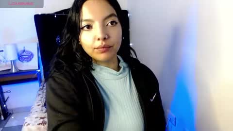 Loren online show from August 2026 04:05:02 PM