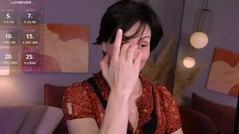 Snapshot of loren_daze chatting on May 2026 02:05:01 PM Loren online show from May 2026 02:05:01 PM