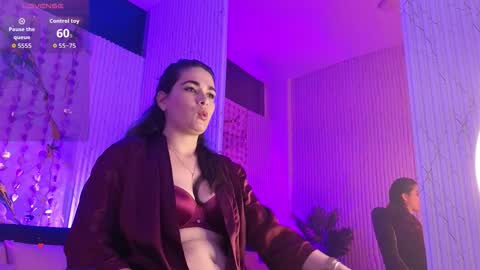 Snapshot of loren_tay chatting on February 2026 03:25:01 AM Loren online show from February 2026 03:25:01 AM