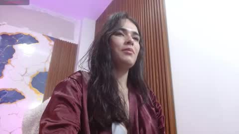 Loren online show from March 2026 02:52:01 AM