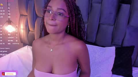 Snapshot of lorena_vieira_ chatting on February 2025 12:21:02 AM Lorena Vieira online show from February 2025 12:21:02 AM