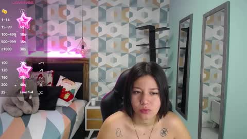 lorenadavies online show from December 2024 11:56:02 AM