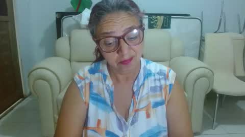 Snapshot of lorenatits chatting on October 2025 09:37:01 PM Lorena.. online show from October 2025 09:37:01 PM