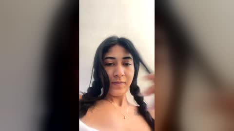 Snapshot of lorenita_gat chatting on May 2026 06:38:01 PM lorenita_gat online show from May 2026 06:38:01 PM