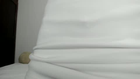 Snapshot of lorenita_gat chatting on July 2026 01:13:02 PM lorenita_gat online show from July 2026 01:13:02 PM