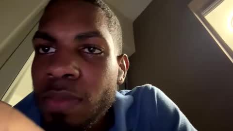 Snapshot of lorenzo17a chatting on January 2025 12:00:01 AM lorenzo17a online show from January 2025 12:00:01 AM