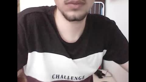 Snapshot of lorenzomaratea59 chatting on June 2026 08:35:02 AM lorenzomaratea59 online show from June 2026 08:35:02 AM