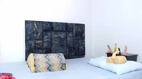 Snapshot of loretahorny chatting on March 2025 09:29:01 PM loretahorny online show from March 2025 09:29:01 PM