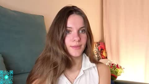 Chloe for Fan BlackHole online show from November 2025 05:22:01 PM