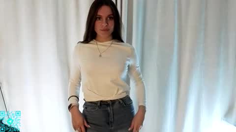 Chloe for Fan BlackHole online show from March 2026 05:18:02 PM