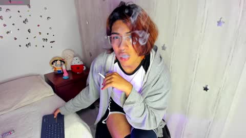 Snapshot of lorettmatthew chatting on January 2025 08:00:02 AM LorettMatthew online show from January 2025 08:00:02 AM