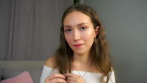 Snapshot of loriamarzinske chatting on September 2025 08:31:01 PM Naomi online show from September 2025 08:31:01 PM