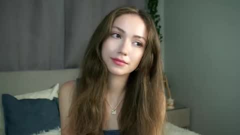 Snapshot of loriamarzinske chatting on September 2025 09:26:02 PM Naomi online show from September 2025 09:26:02 PM