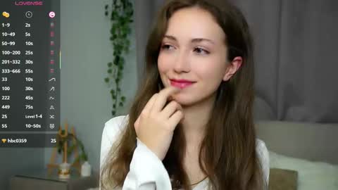 Snapshot of loriamarzinske chatting on October 2025 09:45:01 PM Naomi online show from October 2025 09:45:01 PM