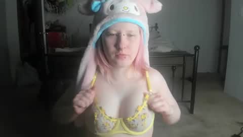 Lori Critter online show from March 2025 01:12:01 AM