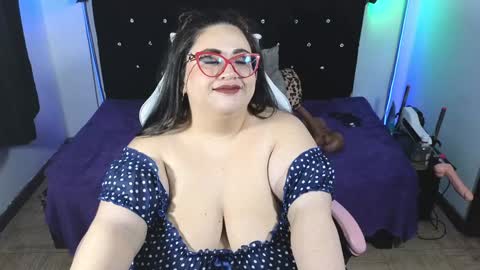 Snapshot of loriscohen3 chatting on February 2025 10:39:02 AM loriscohen3 online show from February 2025 10:39:02 AM