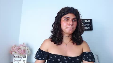 Snapshot of lorraine_baker chatting on February 2025 02:19:01 AM Lorraine online show from February 2025 02:19:01 AM