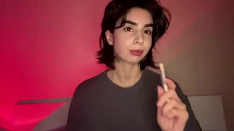 Amy online show from April 2026 12:17:01 PM