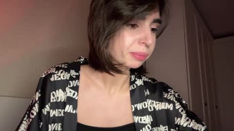 Amy online show from April 2026 06:10:01 PM