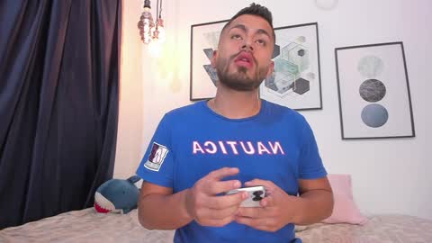 JUAN  JUAN online show from December 2024 11:10:01 PM