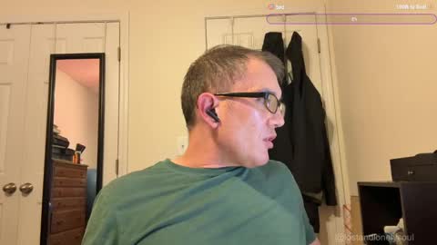 Snapshot of lostandlonelysoul chatting on September 2025 04:28:02 AM Hazemir online show from September 2025 04:28:02 AM