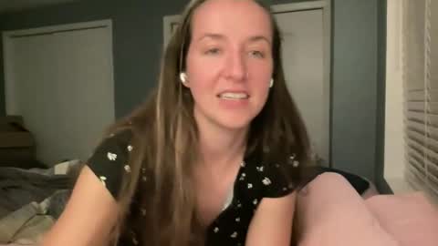 lothlori online show from April 2026 01:10:02 AM