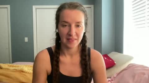 lothlori online show from July 2026 01:40:01 PM