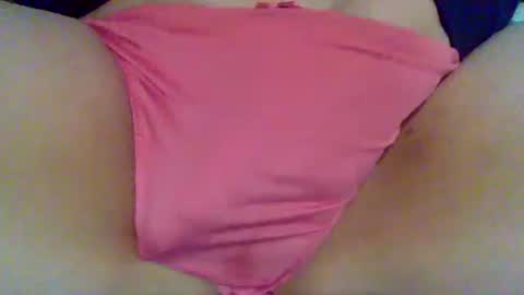 Snapshot of lottie_bee chatting on March 2025 12:59:01 AM lottie_bee online show from March 2025 12:59:01 AM