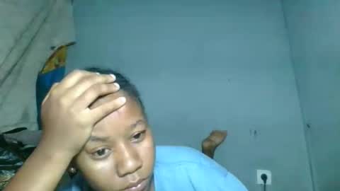 louane98 online show from March 2026 08:57:01 PM