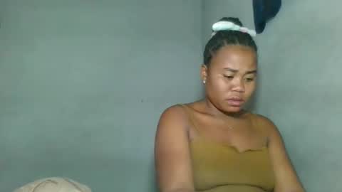 louane98 online show from March 2026 07:24:01 AM