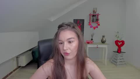 louannahart online show from February 2026 04:52:01 AM