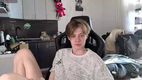 louie_evans online show from March 2026 12:27:02 PM