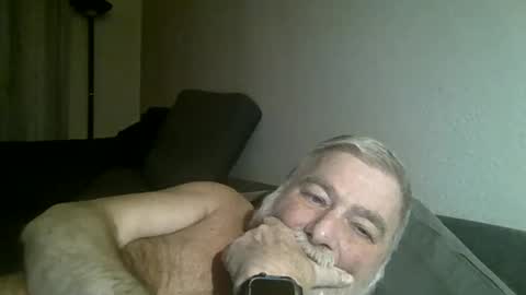 Snapshot of louis_chokdee chatting on December 2024 08:28:02 PM louis_chokdee online show from December 2024 08:28:02 PM