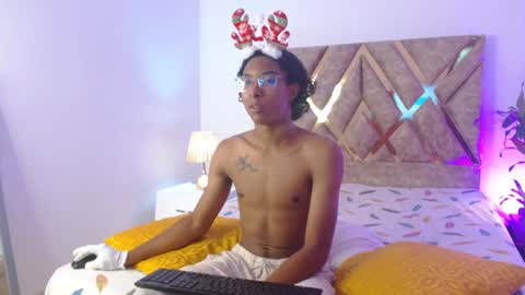 Snapshot of louis_hardstar chatting on December 2024 09:06:01 PM Louis Valdz online show from December 2024 09:06:01 PM