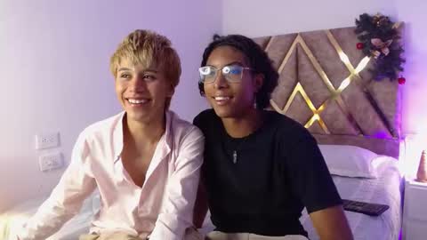 Snapshot of louis_hardstar chatting on December 2024 08:43:01 PM Louis Valdz online show from December 2024 08:43:01 PM