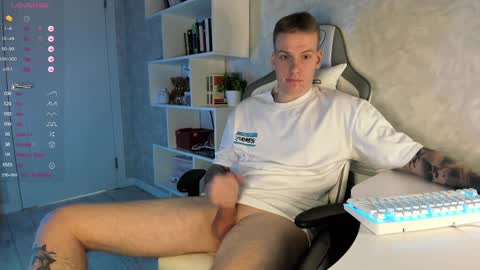 Louis  online show from February 2025 03:53:01 PM