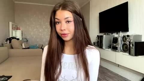 Flora online show from April 2026 07:13:01 AM