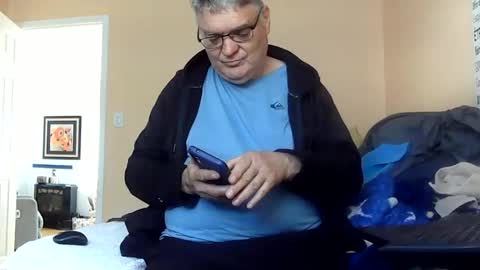 Snapshot of loumtl3 chatting on May 2026 03:08:02 PM loumtl3 online show from May 2026 03:08:02 PM