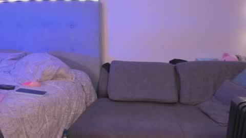 Lourrein Stoun   Independiente online show from February 2026 04:10:01 AM