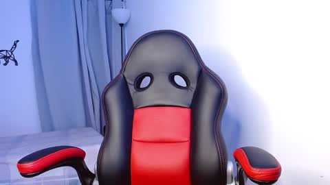 Snapshot of loushd chatting on February 2025 02:19:01 AM Lous HD online show from February 2025 02:19:01 AM