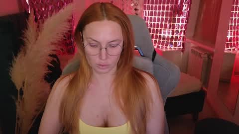 Snapshot of love_call chatting on February 2025 09:03:01 AM love_call online show from February 2025 09:03:01 AM