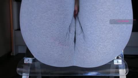 Kira online show from April 2026 01:41:01 PM