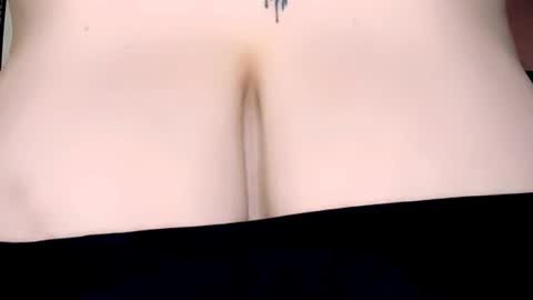 Snapshot of love_insidee chatting on December 2025 08:01:01 AM Sailor online show from December 2025 08:01:01 AM