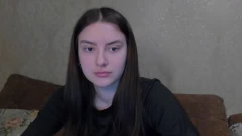 Snapshot of love_lina_muuur chatting on March 2026 06:15:02 PM LINA online show from March 2026 06:15:02 PM