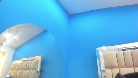 Melany  online show from May 2026 06:26:04 PM