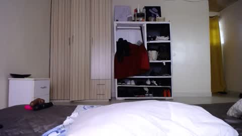 Snapshot of love_niahh chatting on November 2025 12:53:02 PM niahh online show from November 2025 12:53:02 PM