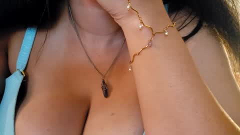 Raquel Love online show from May 2026 01:25:02 AM