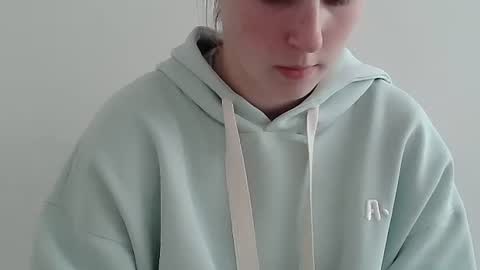 Snapshot of love_vivian chatting on November 2025 10:58:01 AM Vivian online show from November 2025 10:58:01 AM