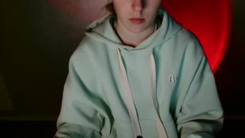 Vivian online show from January 2026 01:35:01 PM